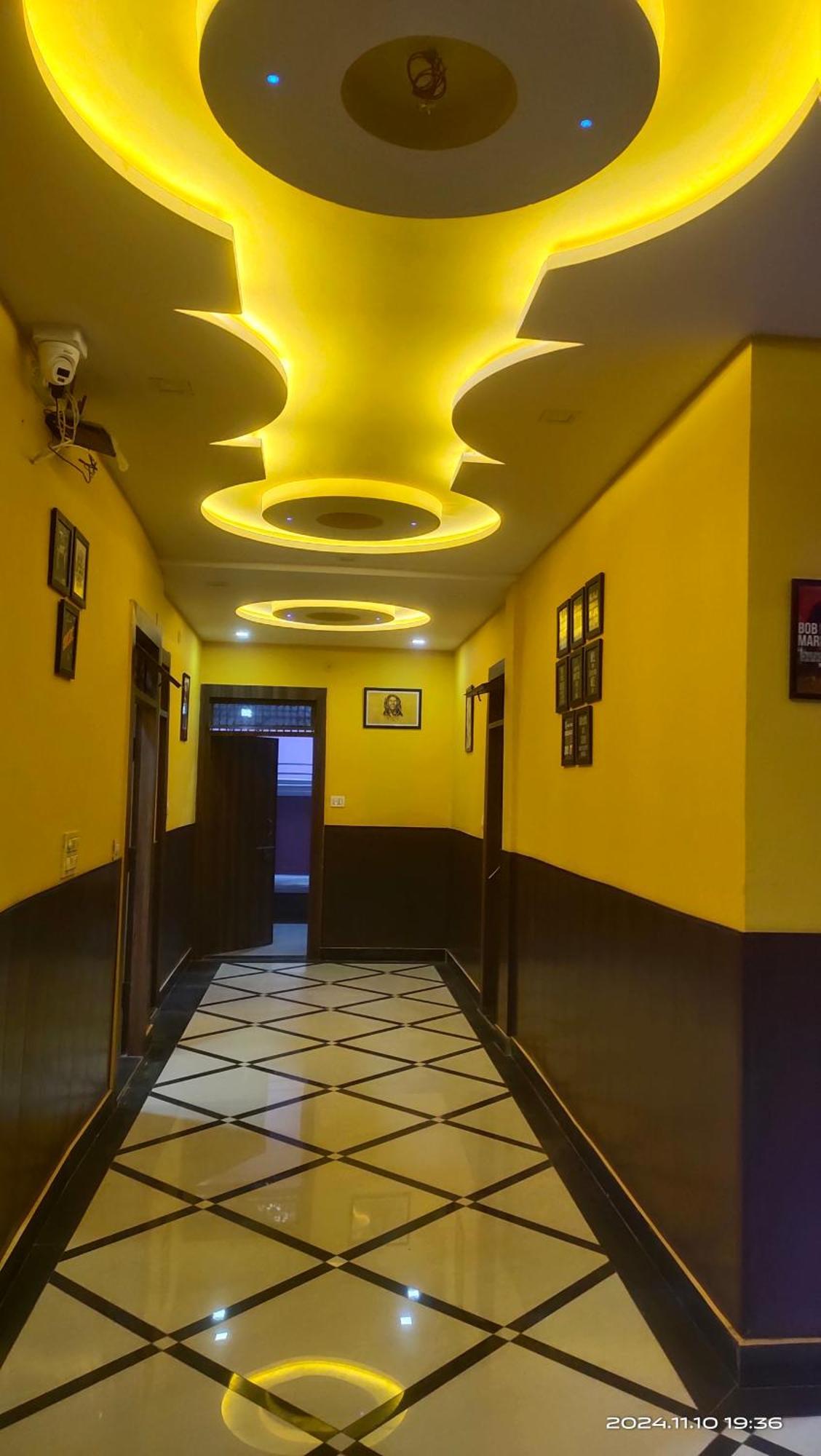 Big Brother Hostel Hotel Agra  Exteriér fotografie