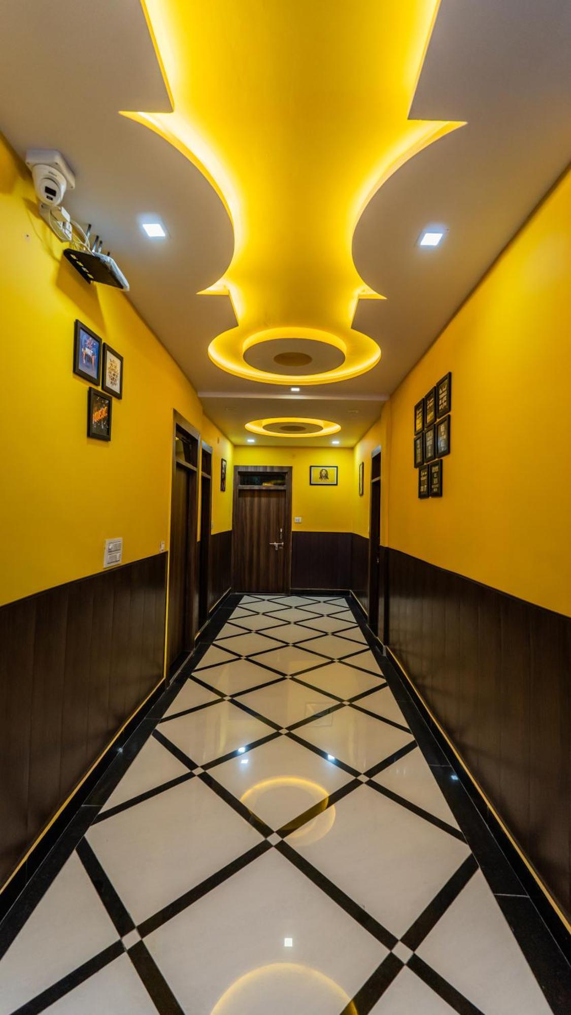 Big Brother Hostel Hotel Agra  Exteriér fotografie