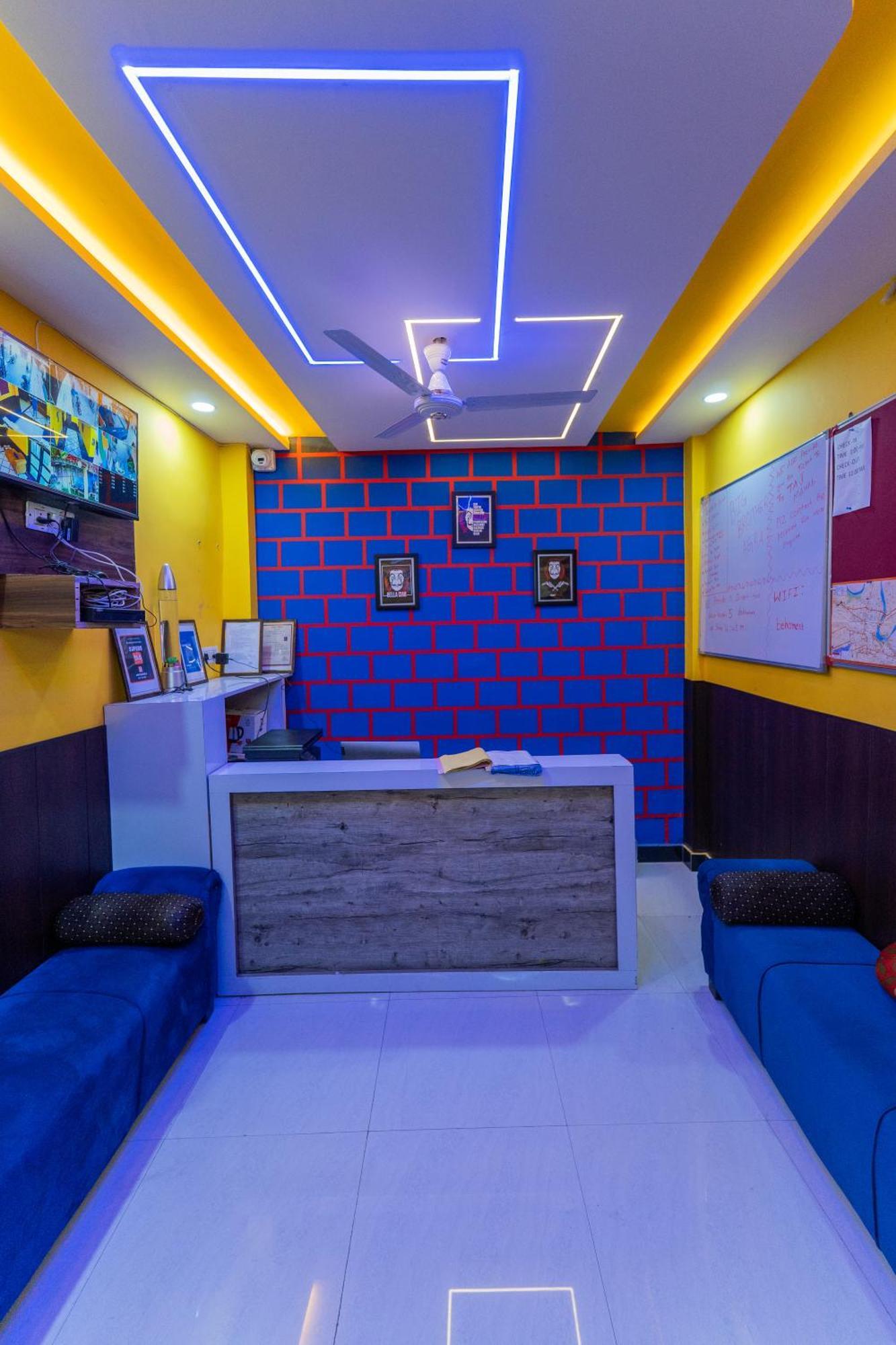 Big Brother Hostel Hotel Agra  Exteriér fotografie