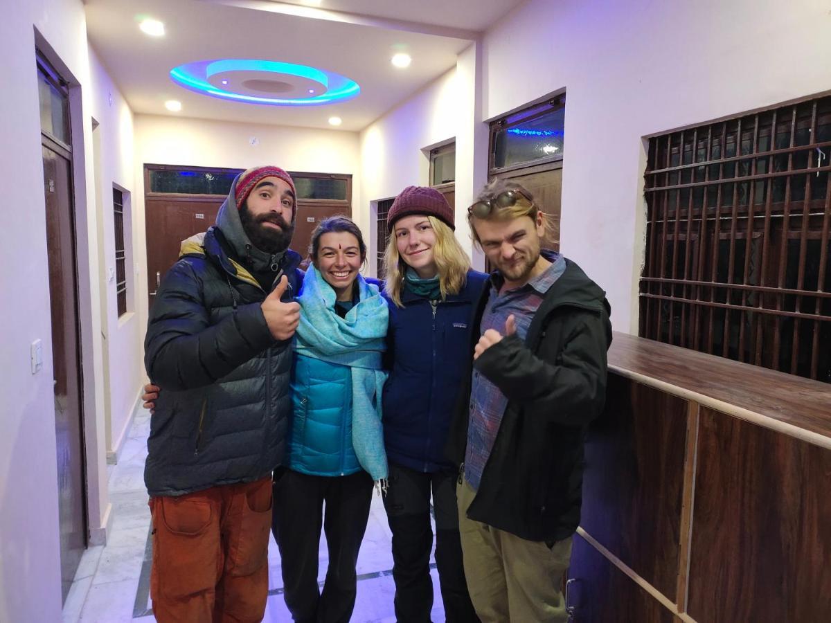 Big Brother Hostel Hotel Agra  Exteriér fotografie